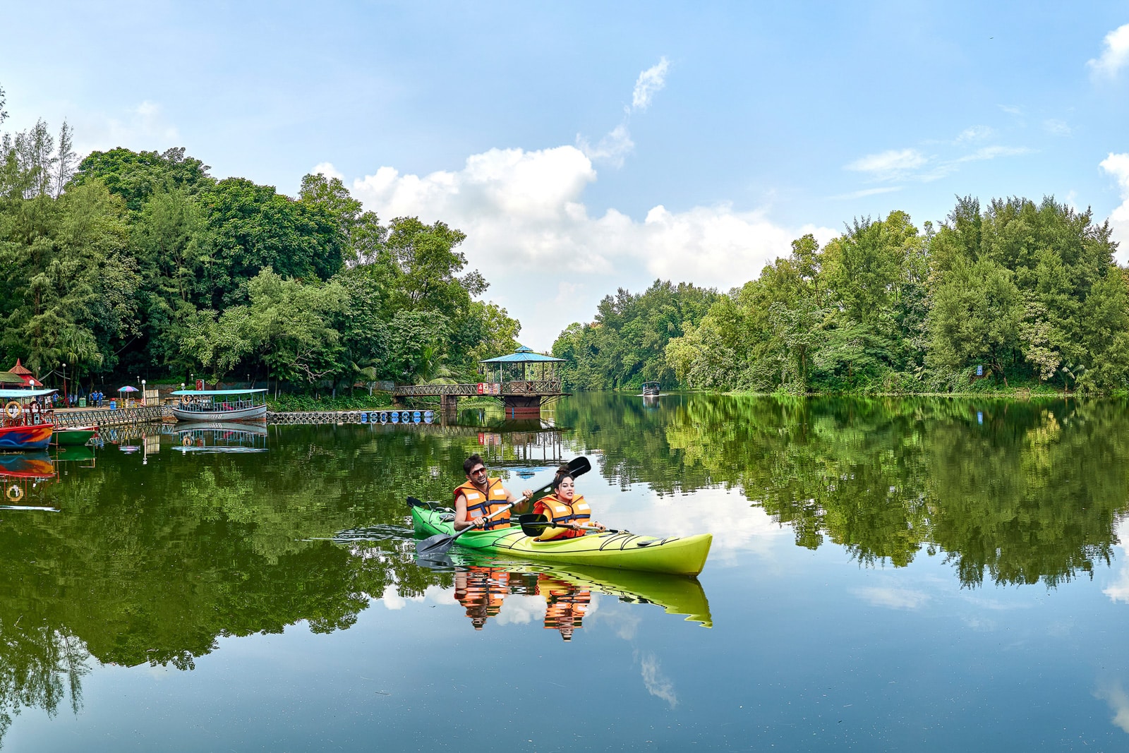 Foy's Lake Concord, Chittagong